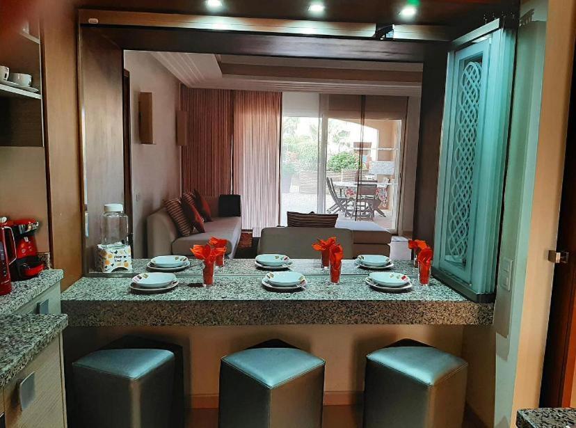 Paradis Plage Pieds Dans L'Eau - Superbe Appartement & Jaccuzi Agadir Zewnętrze zdjęcie